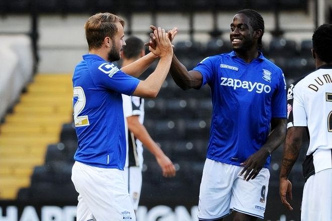 前做不带球 前做不带球